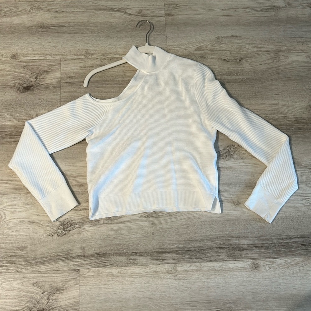 Abercrombie & Fitch Cutout Sweater S